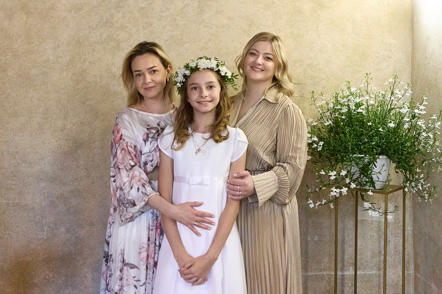 Kadry zapisane światłem – Magia wspomnień z&nbsp;Pierwszej Komunii Świętej